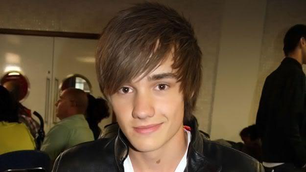 Liam-Behind-the-Scenes-x-liam-payne-16831538-625-352